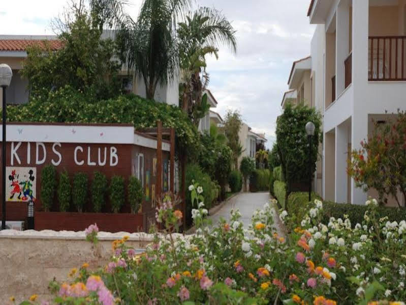 Aktea Beach Village Ayia Napa Exterior foto